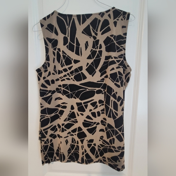 Women's top - Picture 2 of 2